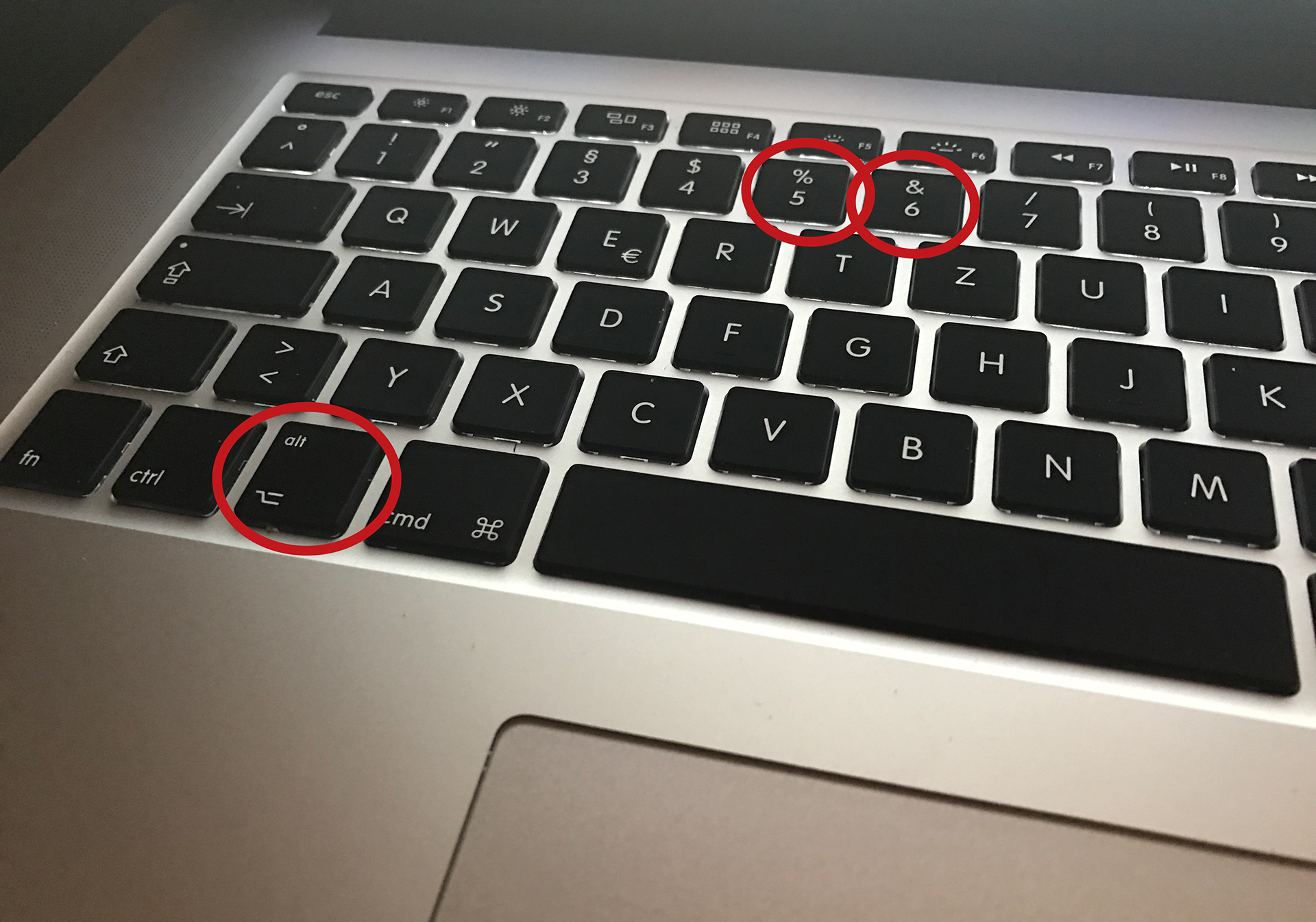 Apple Eckige Klammern auf der MacTastatur eingeben