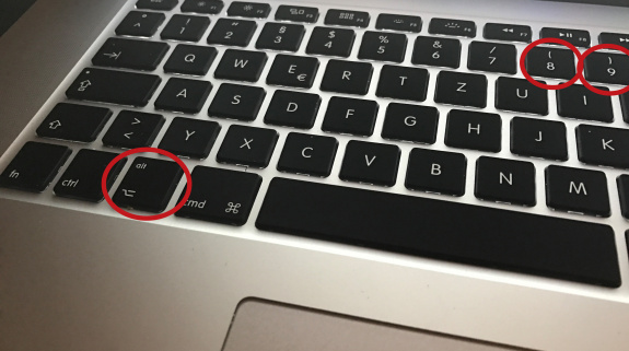 Tastenkombination geschweifte Klammern auf dem Mac