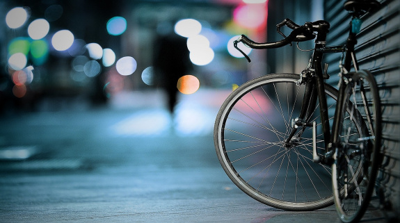 Ungesichertes Fahrrad in der Stadt
